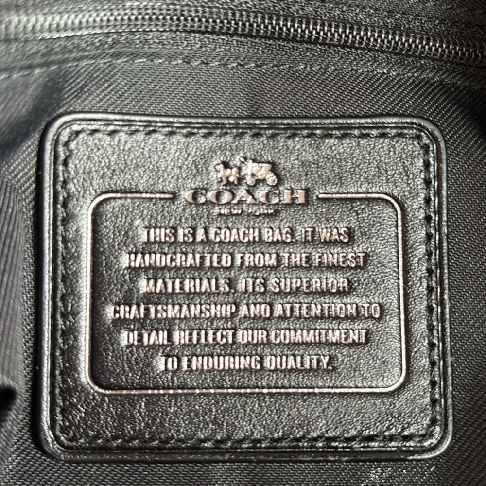 RARE Coach Iridescent Purple Taylor Tote - Picture 6 of 11